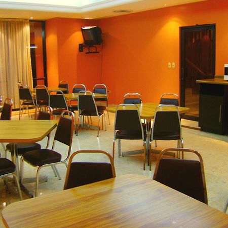 Hotel Le-Gar Monterrey Kültér fotó