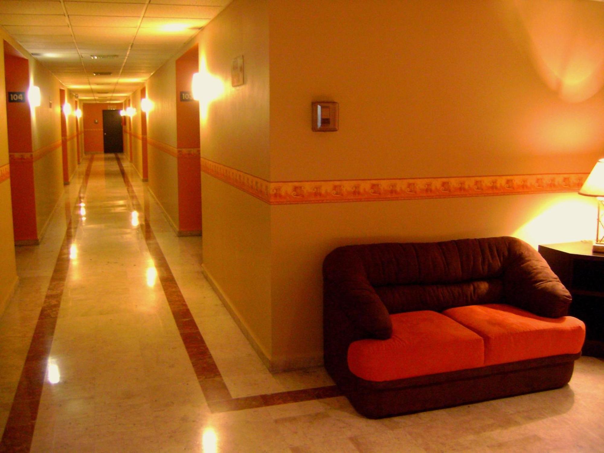 Hotel Le-Gar Monterrey Kültér fotó