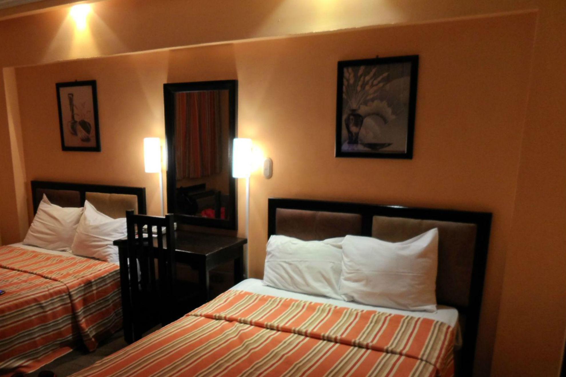 Hotel Le-Gar Monterrey Kültér fotó